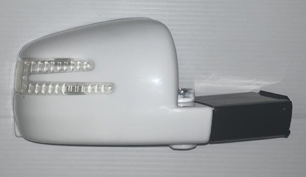 MERCEDES BENZ GLS-63 AMG RIGHT SIDE MIRROR (WHITE) - Image 2