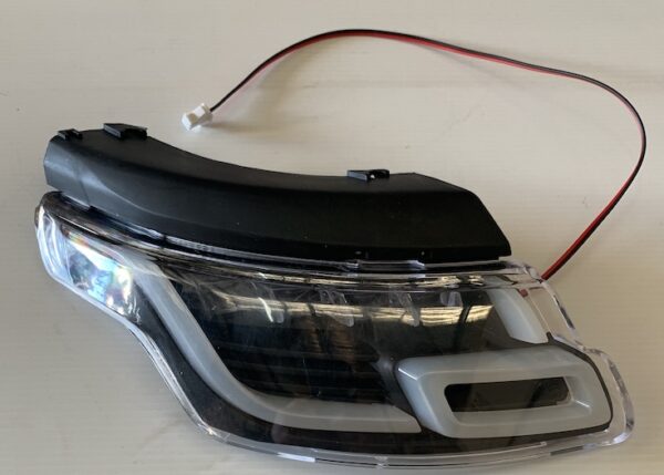 RANGE ROVER HSE 4X4 HEAD LIGHT & LENS  (RIGHT)
