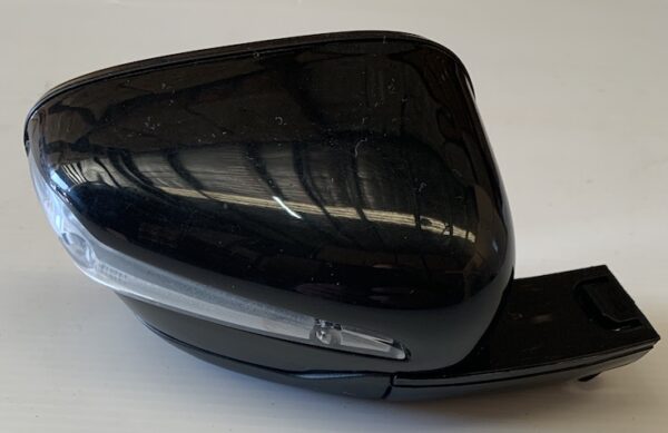 MERCEDES-BENZ UTE RIGHT SIDE MIRROR (BLACK) - Image 3