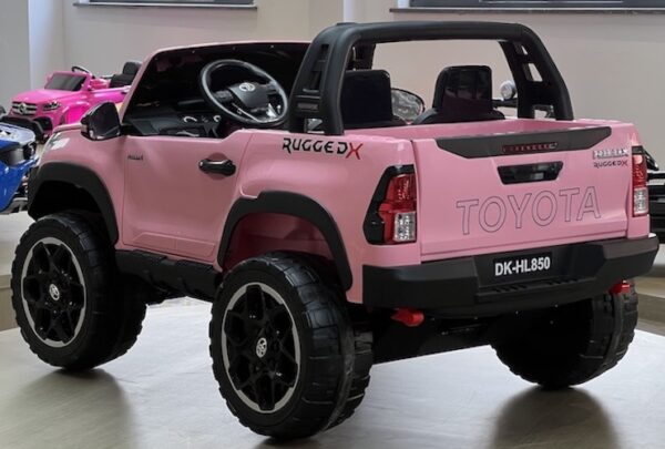 LICENSED TOYOTA HILUX RUGGED X  - 24V 2WD ELECTRIC RIDE ON CAR FOR KIDS - (PINK) - Image 11