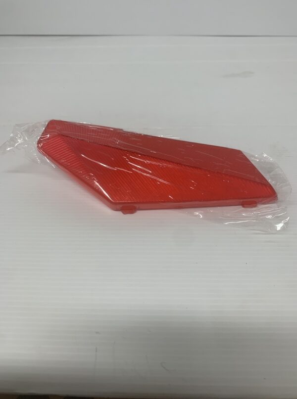 STRENGTH CLASH 24V - LEFT TAIL LIGHT LENS