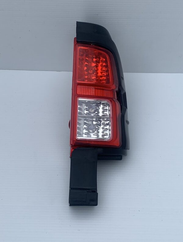 TOYOTA HILUX RUGGED X  UTE - TAIL LIGHT (RIGHT)