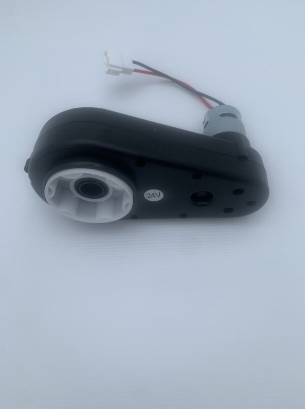 CAN-AM MAVERICK - 200 WATTS GEARBOX WITH MOTOR FOR RIDE ON CAR - (LEFT)