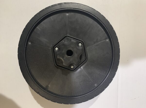MERCEDES - BENZ GT-R AMG EVA RUBBER WHEEL - Image 2