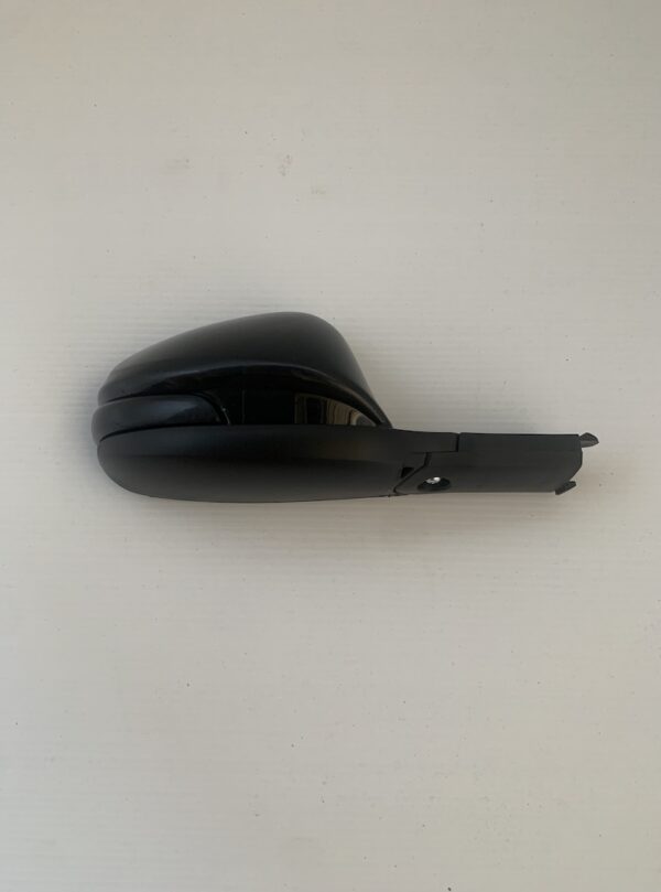 TOYOTA HILUX RUGGED X  UTE - BLACK RIGHT SIDE MIRROR - Image 2