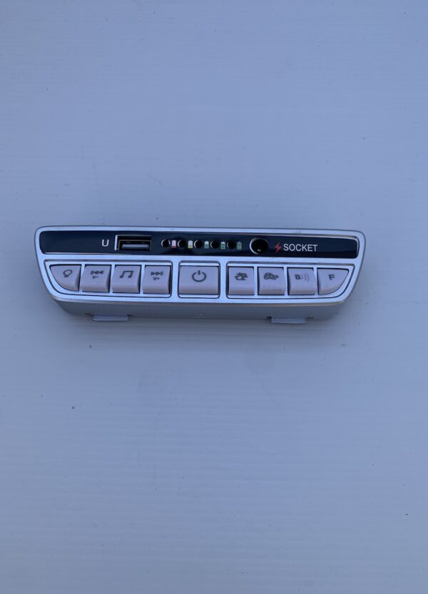 MERCEDES BENZ G63 AMG ON & OFF BUTTON